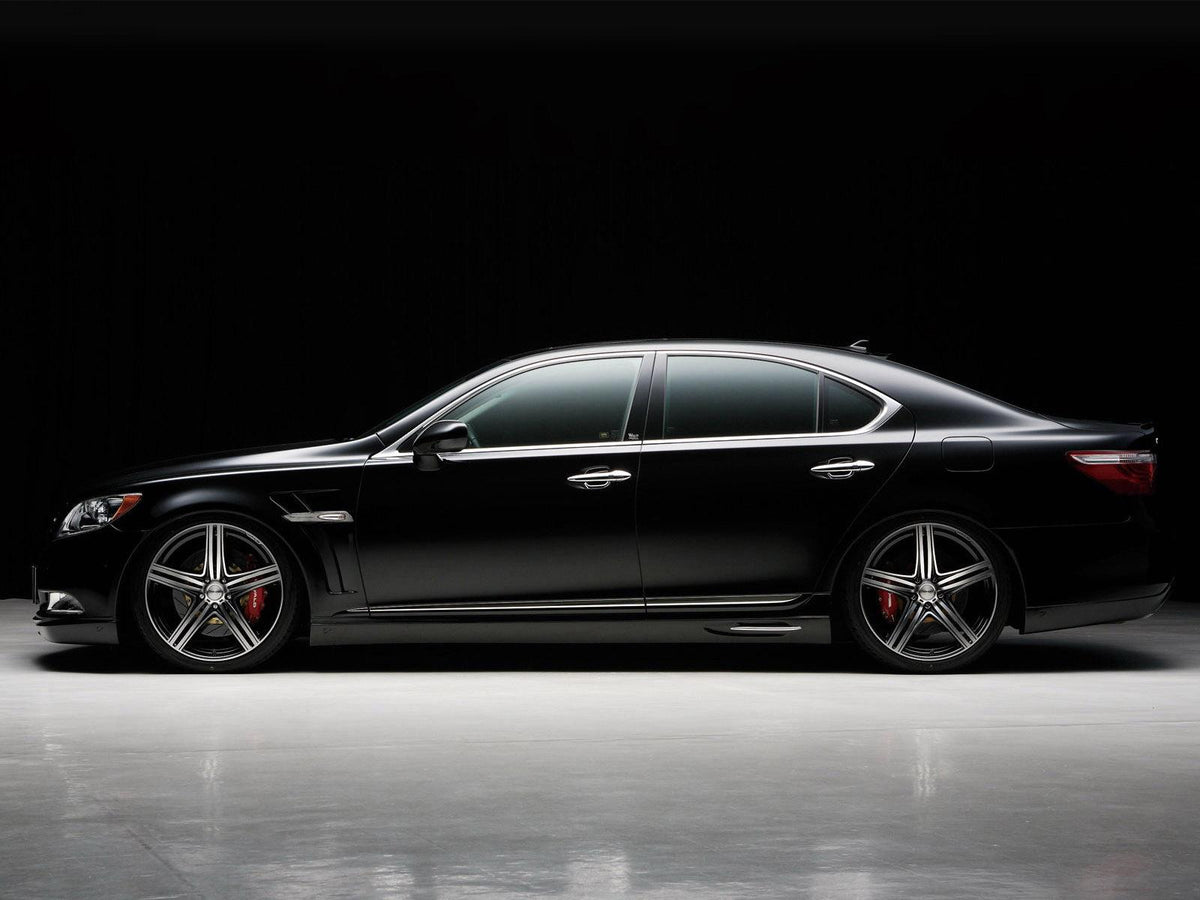 Toyota luxury car